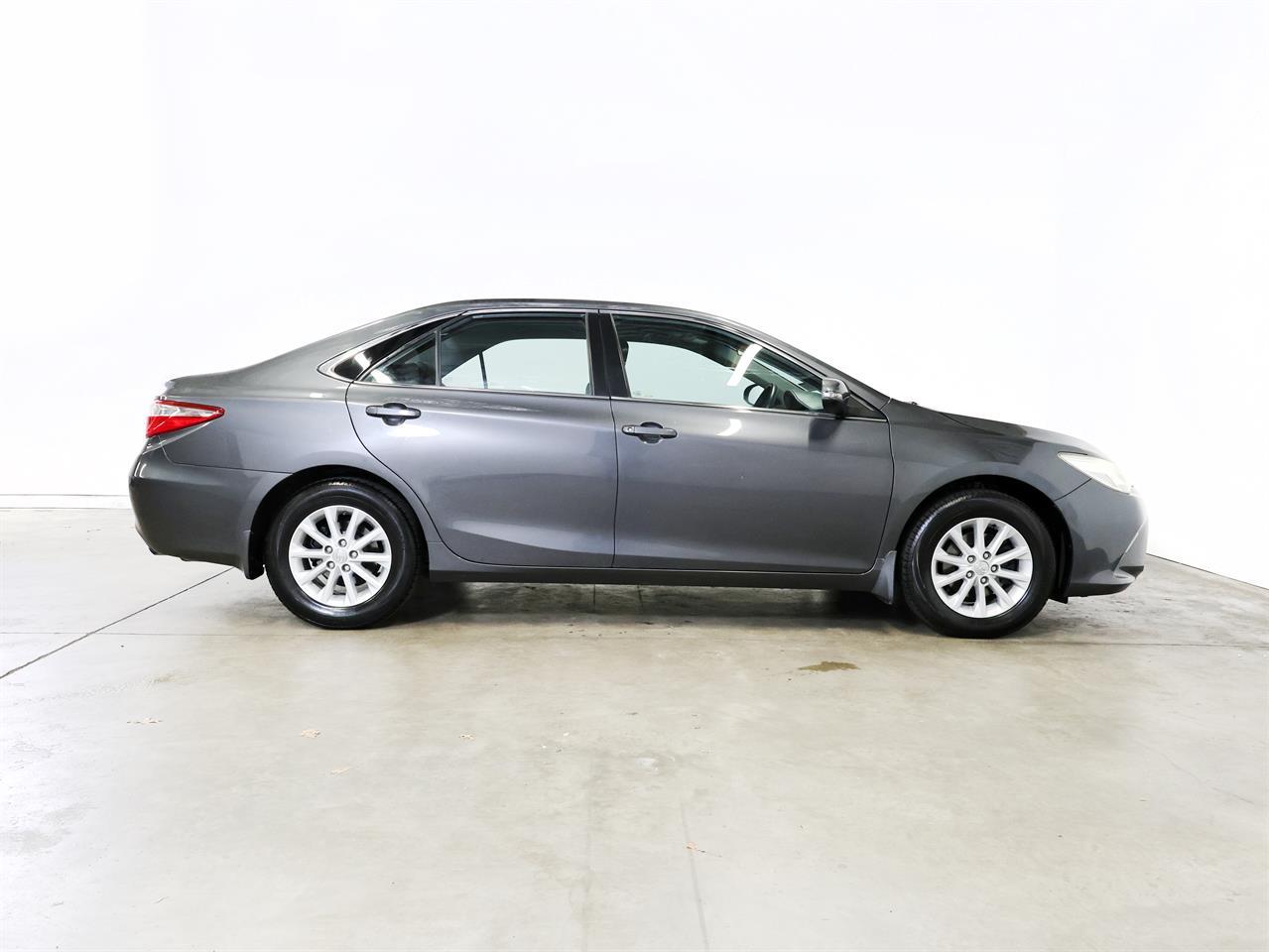 image-9, 2017 Toyota Camry GL 2.5lt 'NZ New' at Christchurch