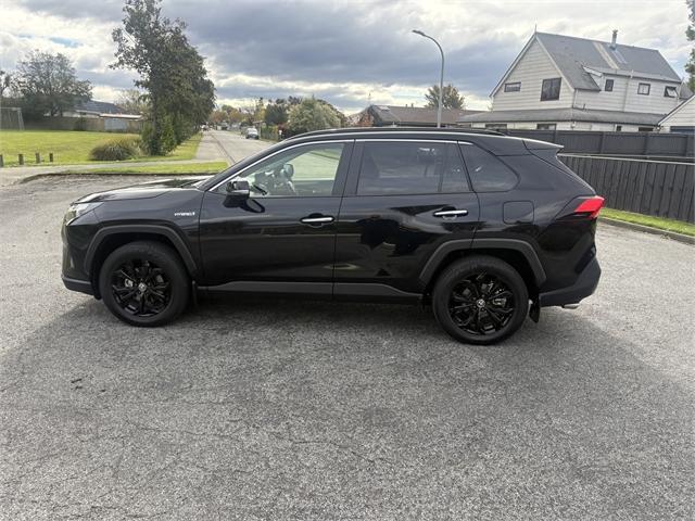 image-5, 2023 Toyota RAV4 Limited 2.5P HV ECVT AWD SUV/5D/5 at Waimakariri