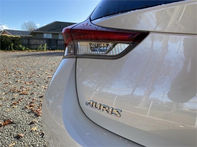 image-5, 2016 Toyota Auris 1.8L Hybrid FWD Hatch at Christchurch