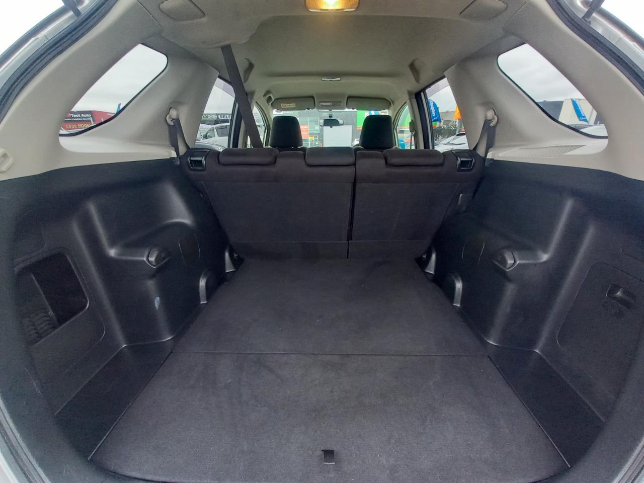 image-17, 2013 Honda Fit Jazz Shuttle Hybrid at Christchurch