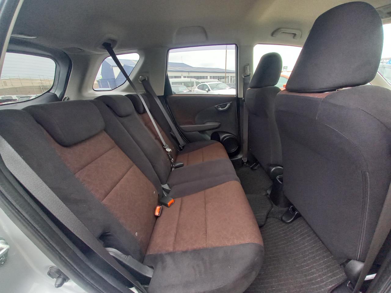 image-15, 2013 Honda Fit Jazz Shuttle Hybrid at Christchurch