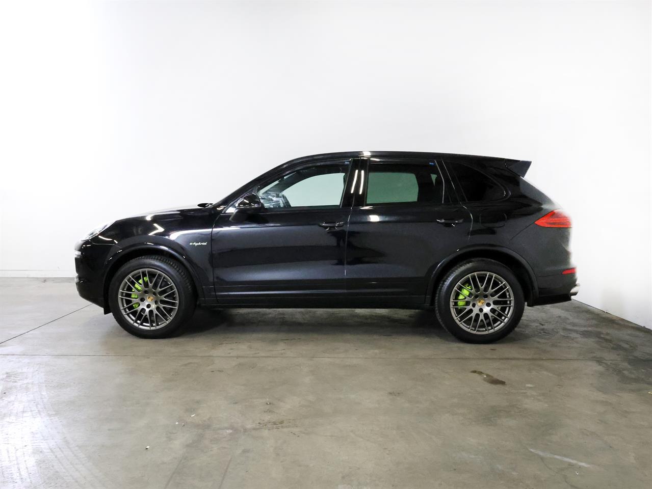 image-4, 2016 Porsche Cayenne S E-Hybrid 'Platinum Edition' at Christchurch