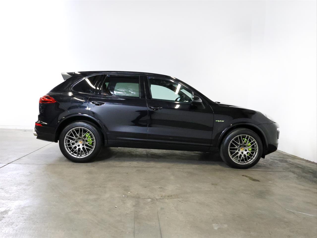 image-9, 2016 Porsche Cayenne S E-Hybrid 'Platinum Edition' at Christchurch