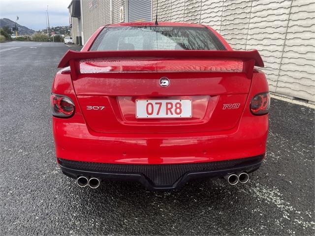 image-6, 2007 Holden Commodore HSV Clubsport R8 V8 Mt at Dunedin