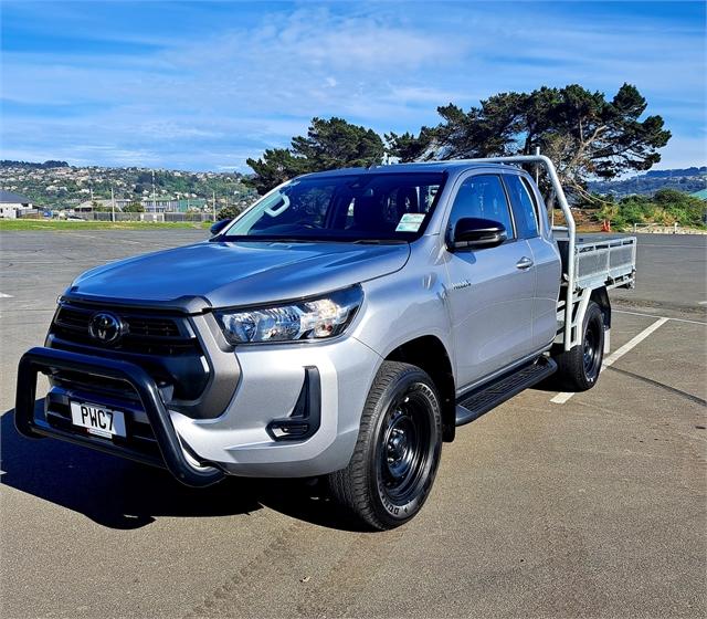 image-2, 2023 Toyota Hilux SR 2.8DT 6AT 4WD at Dunedin