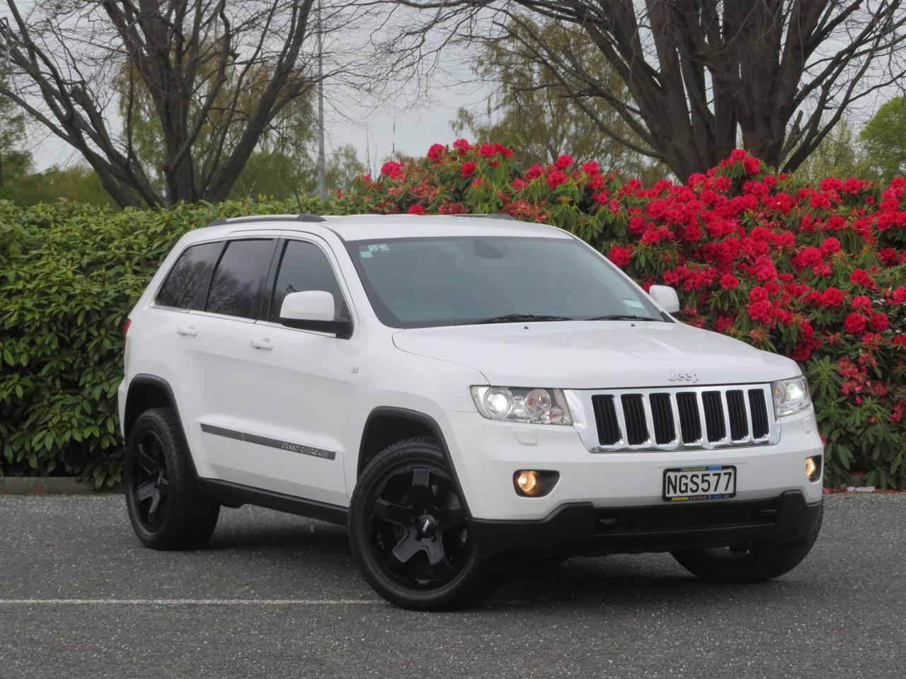 image-0, 2013 Jeep Grand Cherokee Laredo 4WD at Gore