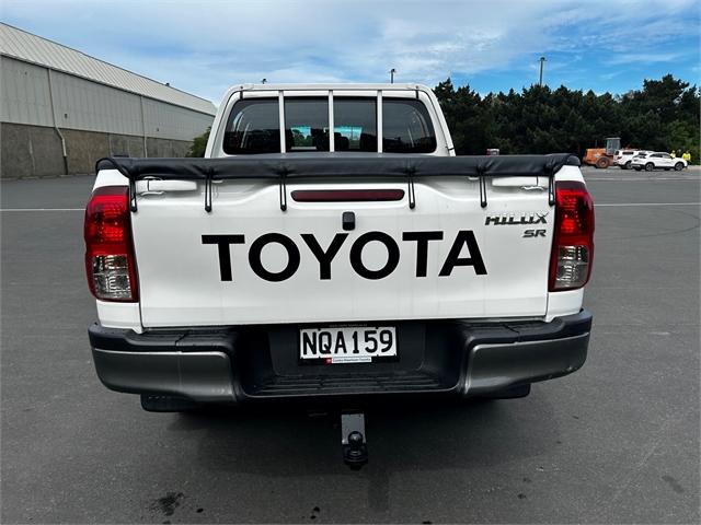 image-4, 2021 Toyota Hilux SR 2.8DT 6MT 4WD at Dunedin