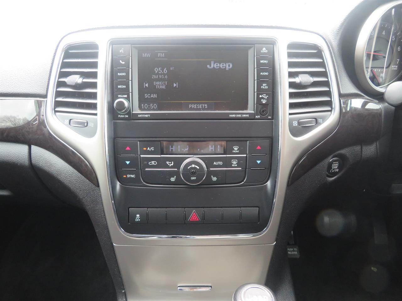 image-14, 2013 Jeep Grand Cherokee Laredo 4WD at Gore