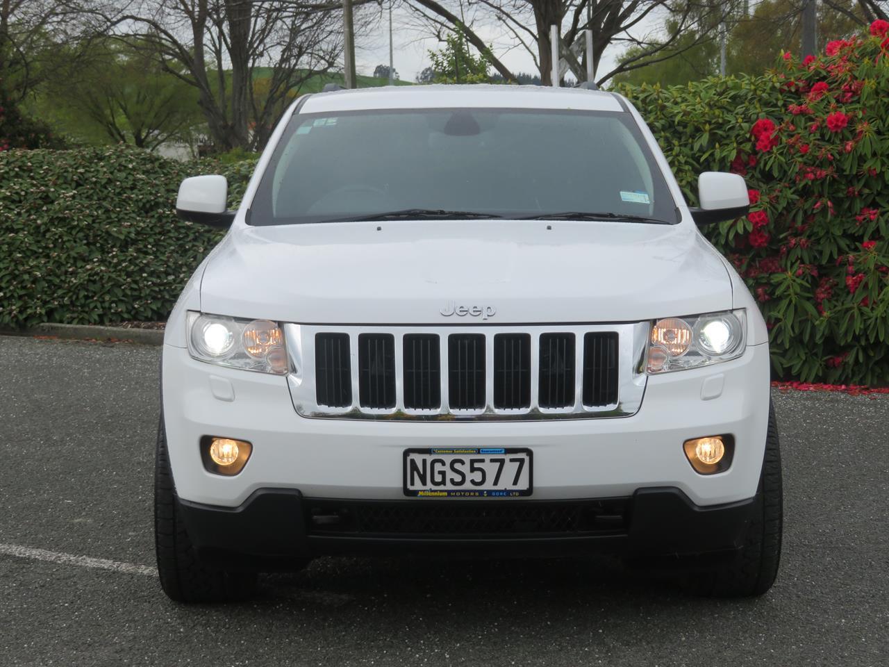 image-1, 2013 Jeep Grand Cherokee Laredo 4WD at Gore