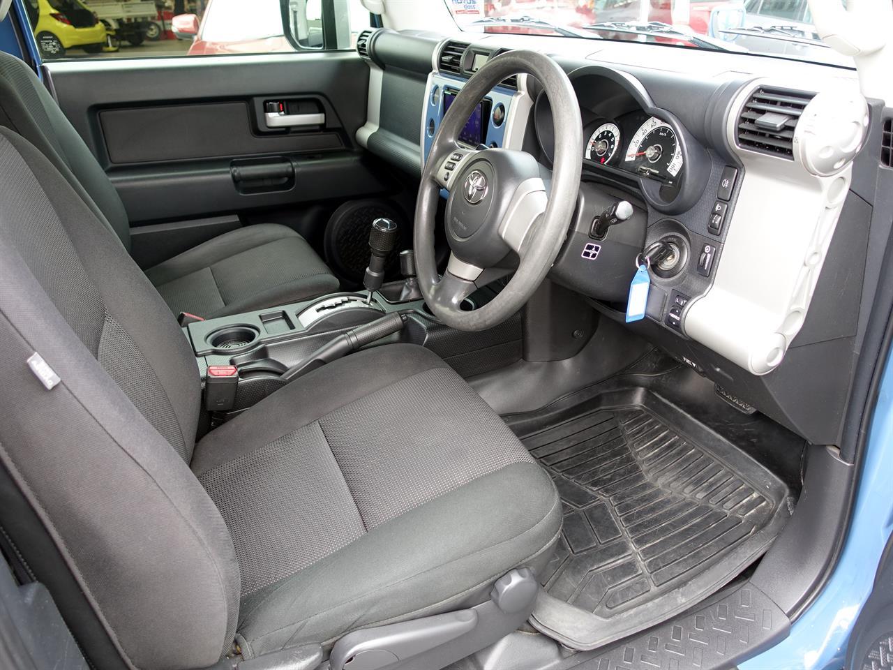 image-4, 2012 Toyota FJ Cruiser 4WD at Dunedin