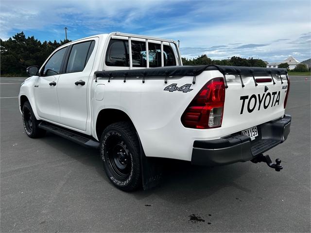 image-3, 2021 Toyota Hilux SR 2.8DT 6MT 4WD at Dunedin