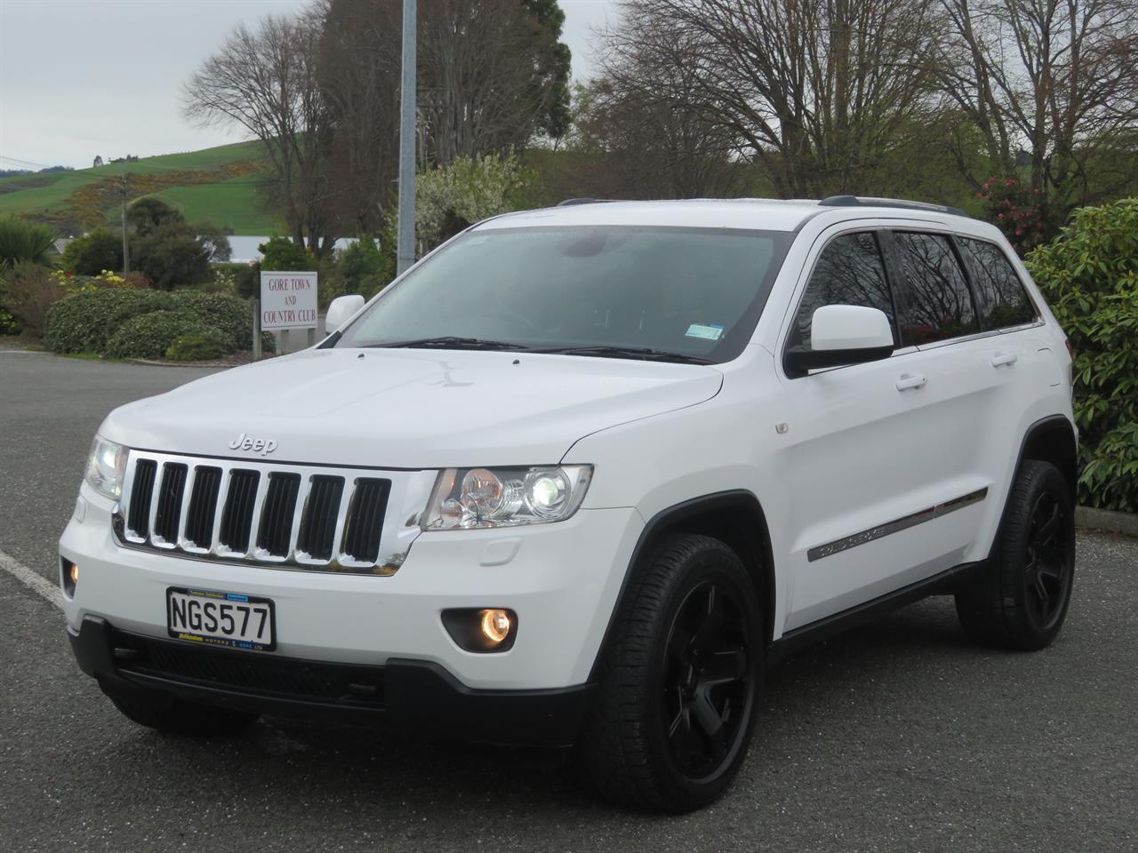 image-2, 2013 Jeep Grand Cherokee Laredo 4WD at Gore