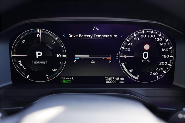 image-14, 2025 Mitsubishi Outlander PHEV LS 4WD at Dunedin