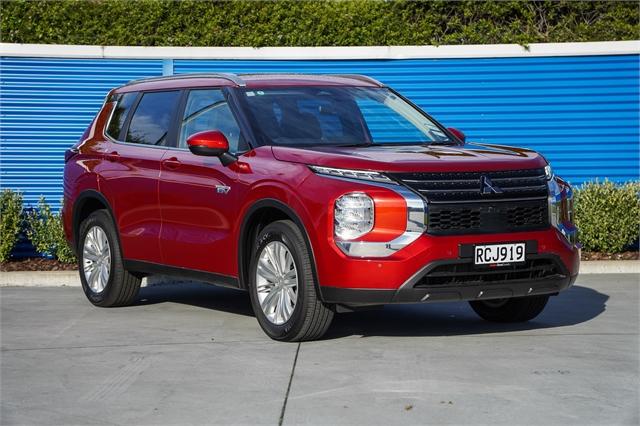 image-0, 2025 Mitsubishi Outlander PHEV LS 4WD at Dunedin