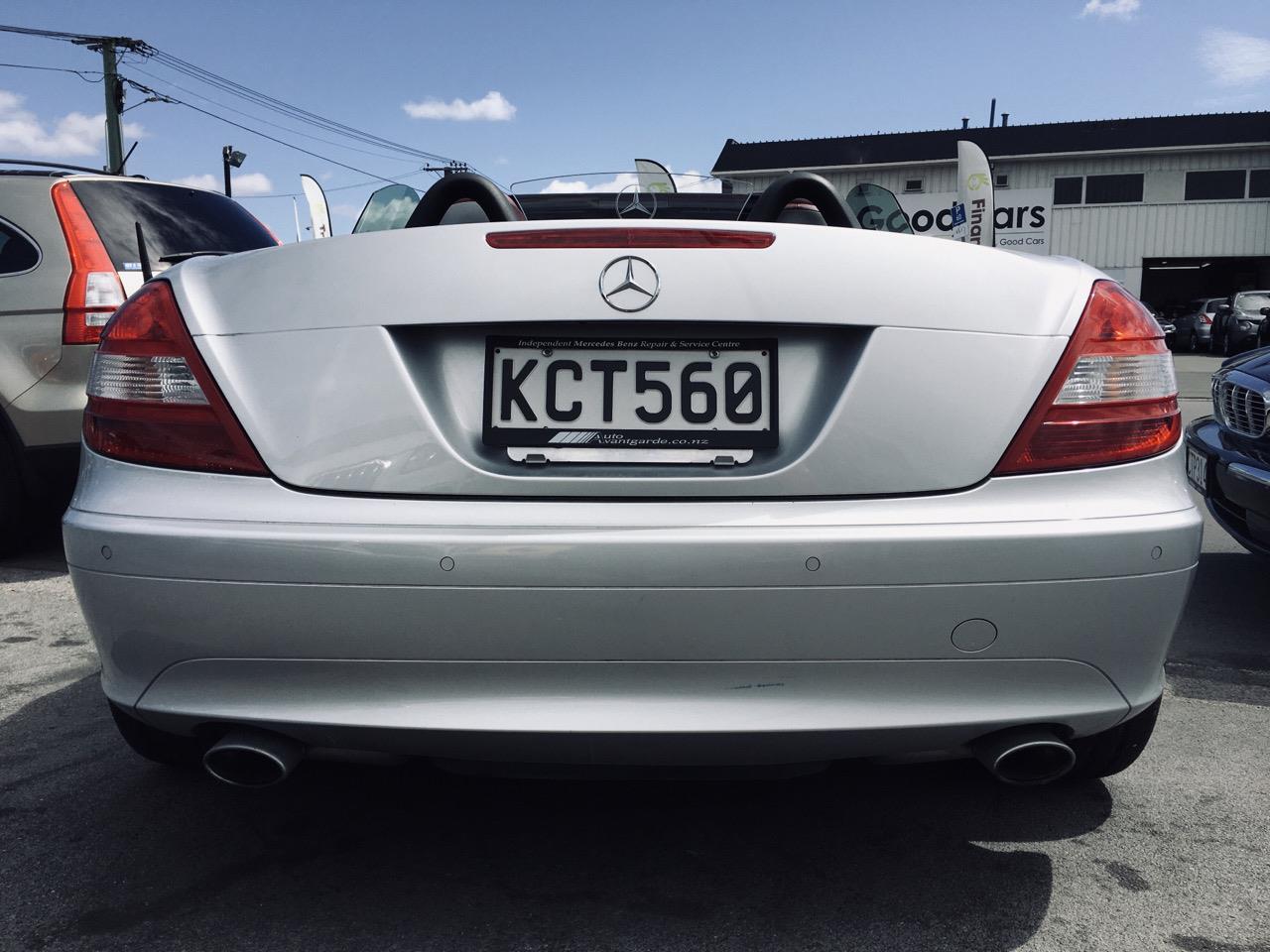 2007 Mercedesbenz Slk 350 35 Sport Leather On Handshake