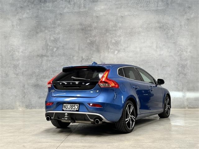 image-6, 2018 Volvo V40 T5 R Design at Queenstown-Lakes