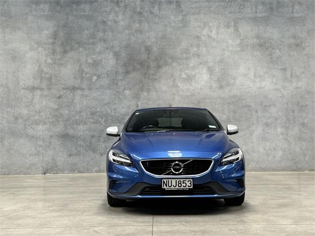 image-1, 2018 Volvo V40 T5 R Design at Queenstown-Lakes