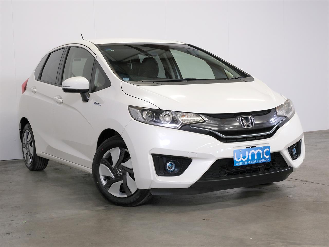 image-0, 2013 Honda Fit 1.5lt Hybrid L-Package at Christchurch