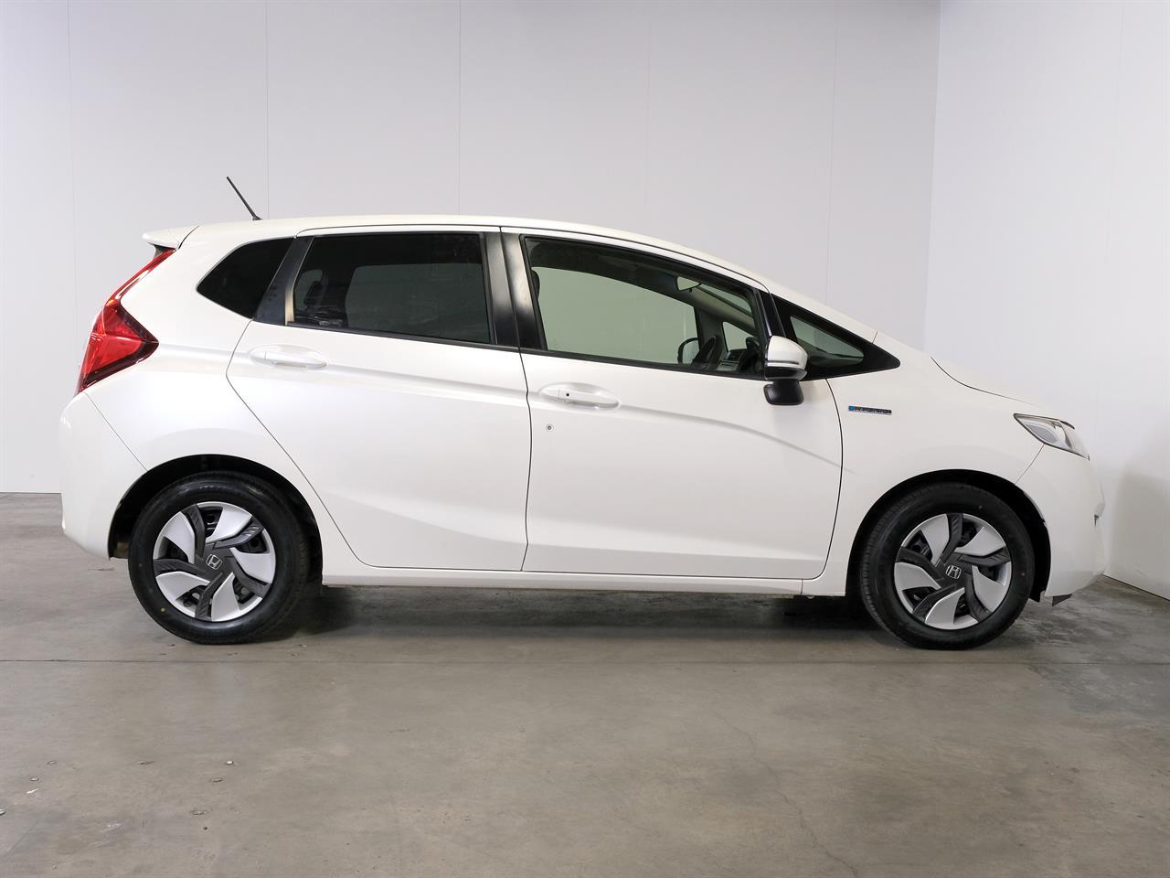 image-9, 2013 Honda Fit 1.5lt Hybrid L-Package at Christchurch