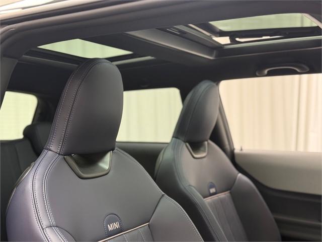 image-5, 2026 MINI Cooper 12GD C 3Door Favoured at Christchurch