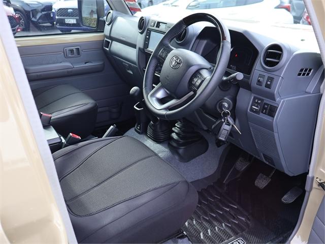 image-11, 2025 Toyota Land Cruiser 70 LX V8 Double Cab, Manu at Christchurch