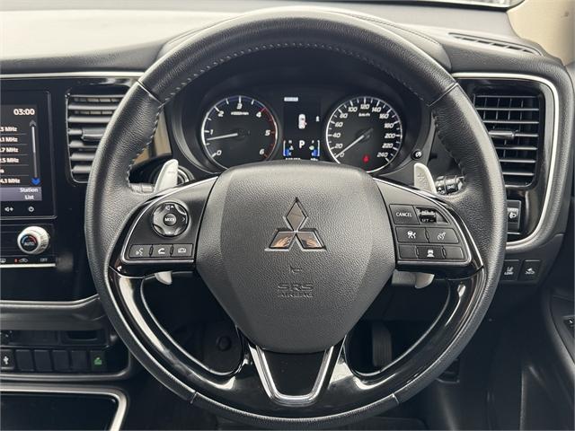 image-6, 2021 Mitsubishi Outlander XLS 2.3D 4WD at Christchurch