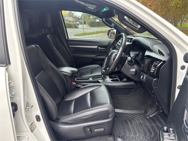 image-9, 2023 Toyota Hilux SR5 Cruiser 2.8DT 6AT 4WD at Christchurch