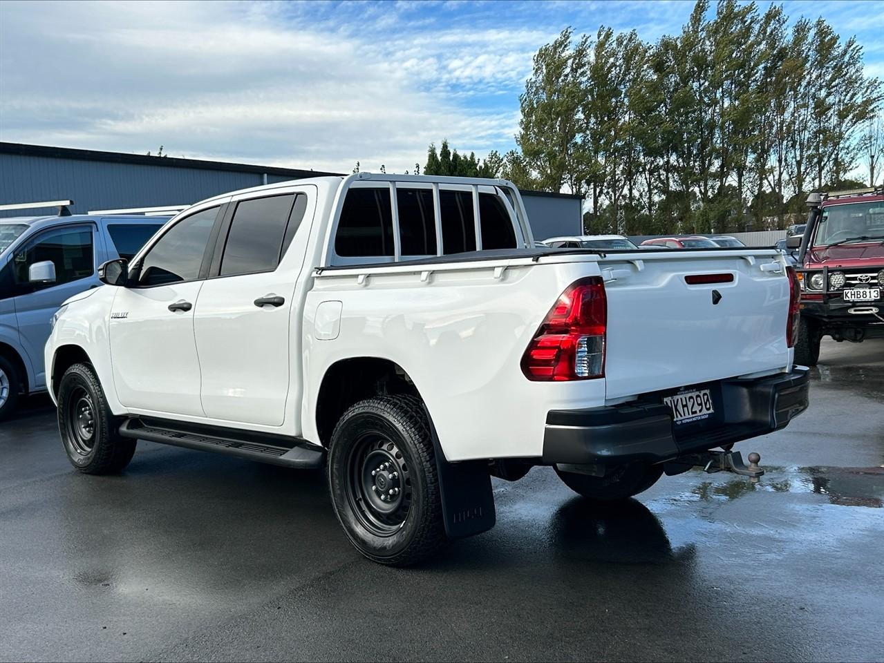 image-3, 2021 Toyota Hilux SR TD DC 2.8DT at Waimakariri