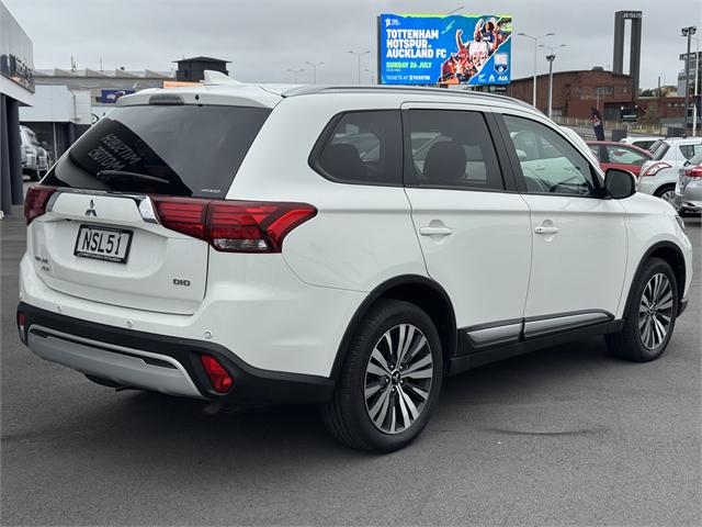 image-3, 2021 Mitsubishi Outlander XLS 2.3D 4WD at Christchurch