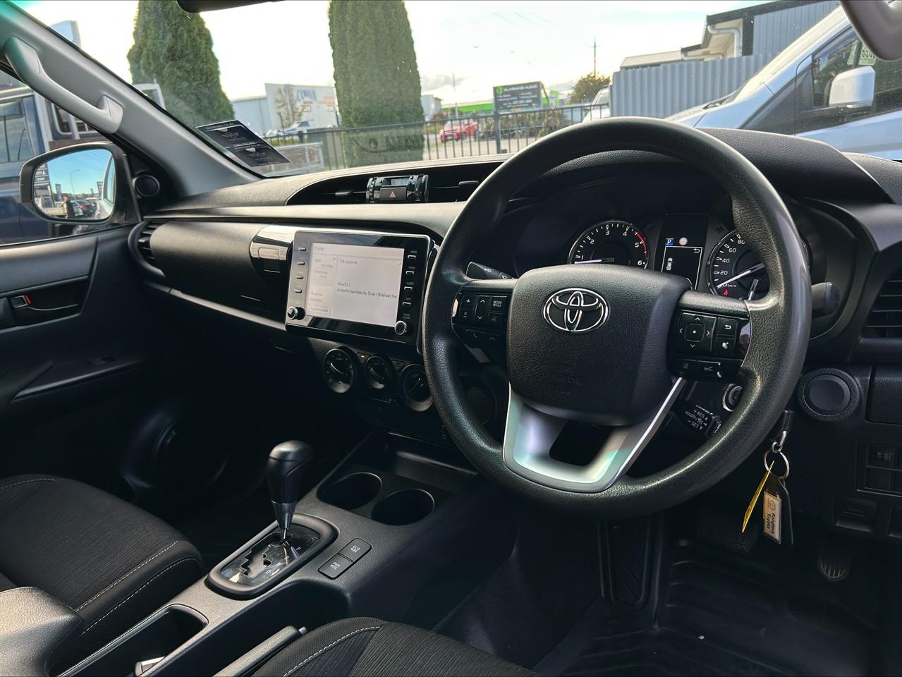 image-6, 2021 Toyota Hilux SR TD DC 2.8DT at Waimakariri