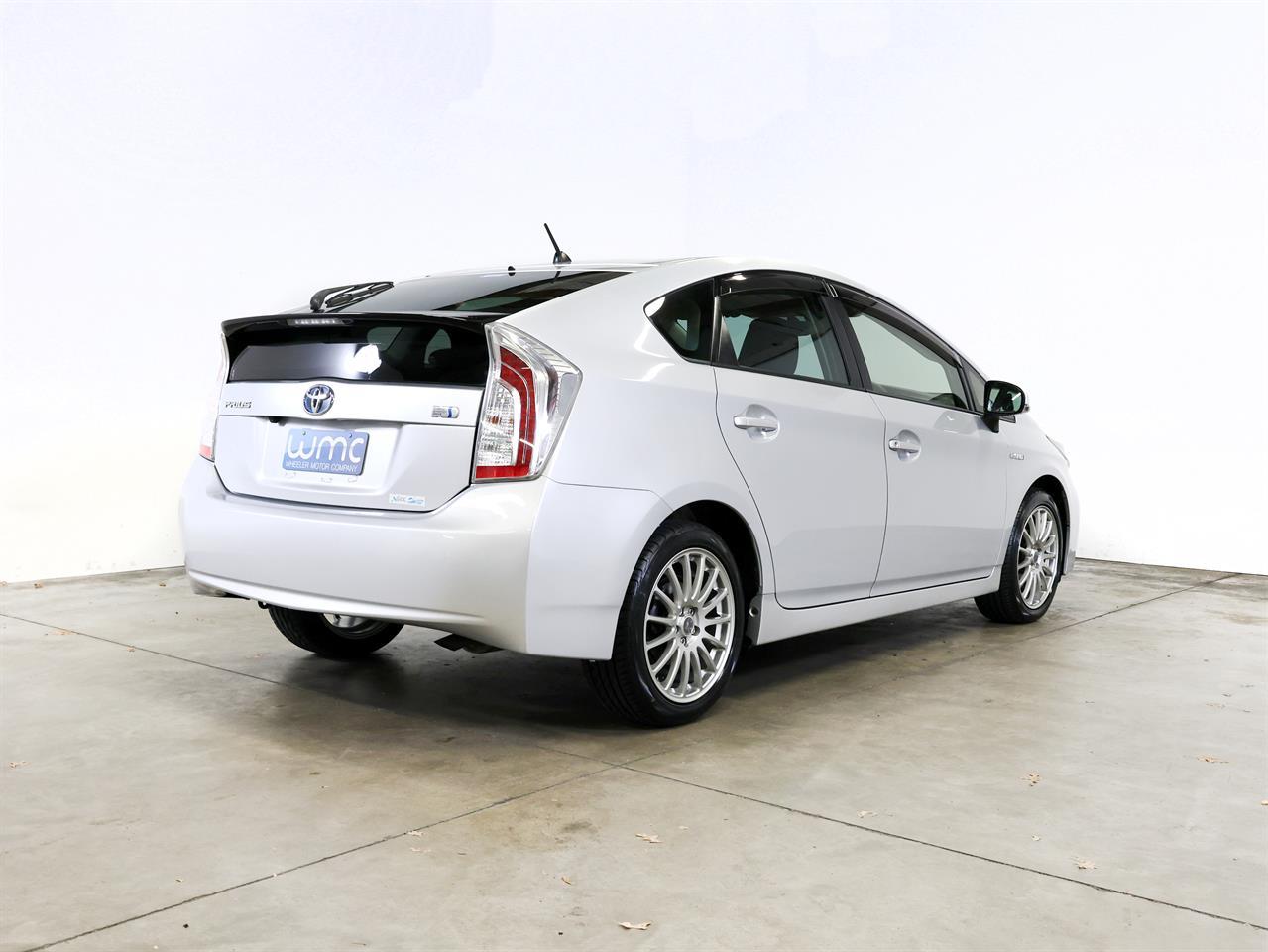 image-7, 2015 Toyota PRIUS 1.8lt Hybrid S-Package at Christchurch