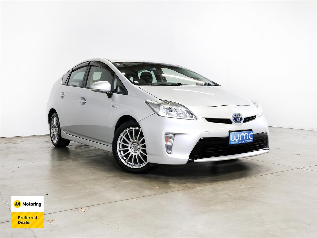 image-0, 2015 Toyota PRIUS 1.8lt Hybrid S-Package at Christchurch