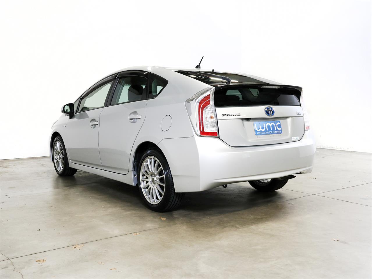 image-5, 2015 Toyota PRIUS 1.8lt Hybrid S-Package at Christchurch