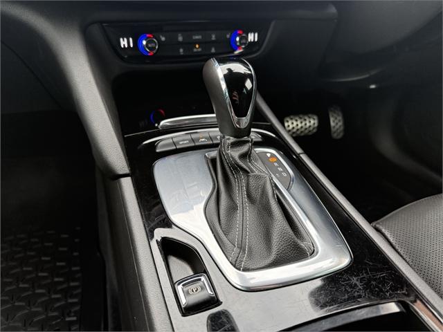 image-15, 2018 Holden Commodore RS-V 3.6P 4WD at Dunedin