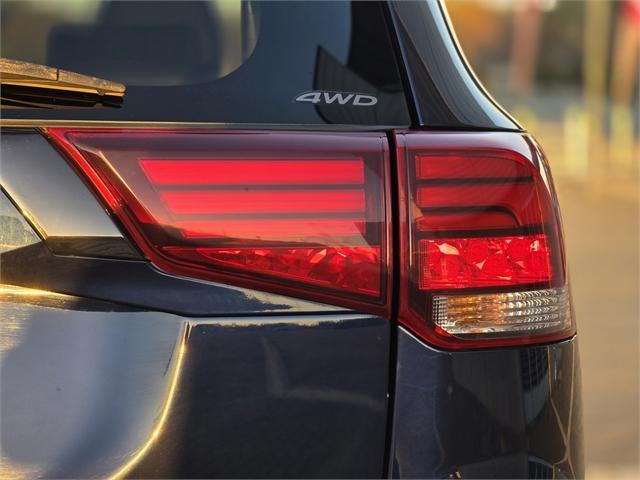 image-9, 2022 Mitsubishi Outlander Sp 2.4P/4Wd/Cvt at Christchurch
