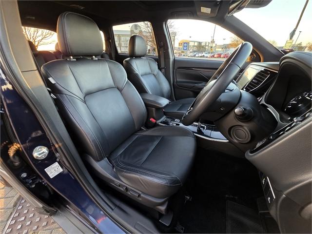 image-16, 2022 Mitsubishi Outlander Sp 2.4P/4Wd/Cvt at Christchurch