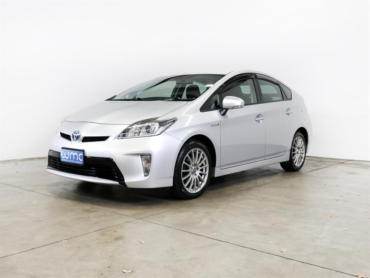 image-3, 2015 Toyota PRIUS 1.8lt Hybrid S-Package at Christchurch