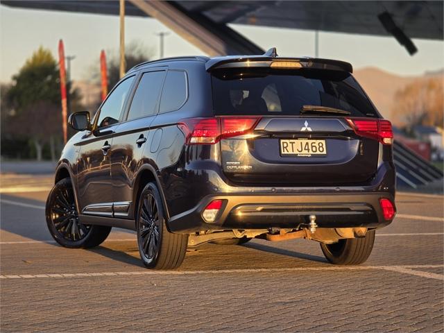 image-1, 2022 Mitsubishi Outlander Sp 2.4P/4Wd/Cvt at Christchurch