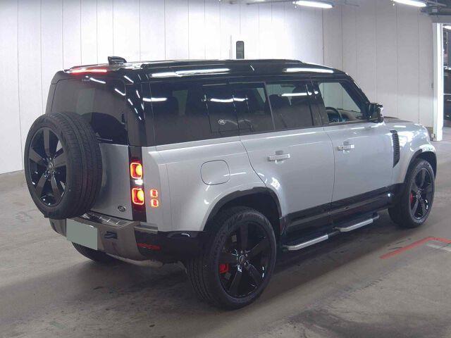 image-1, 2021 LandRover Defender 110 D300 HSE X-Dynamic 7 S at Christchurch