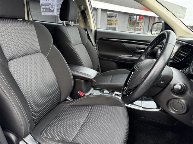image-3, 2022 Mitsubishi Outlander Ls 2.4P/4Wd/Cvt at Christchurch