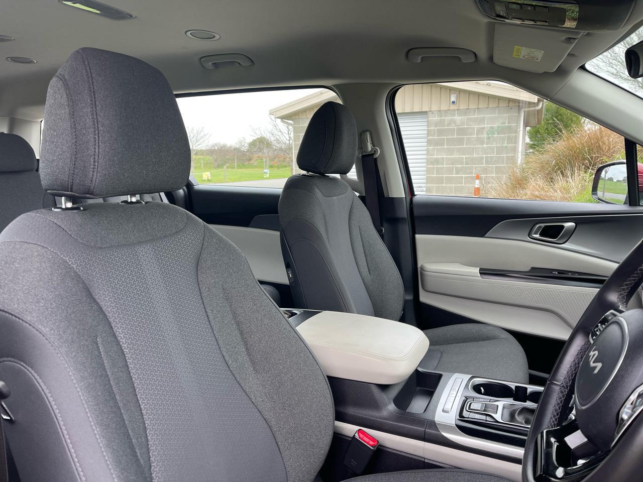 image-9, 2023 Kia Carnival EX 2.2DT/8AT at Christchurch