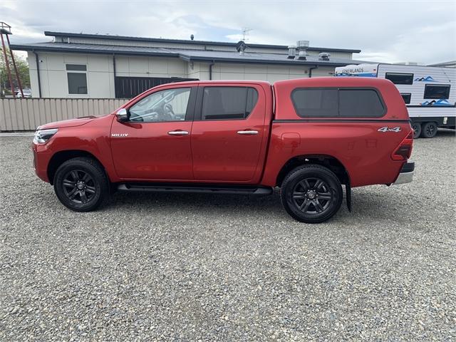 image-1, 2022 Toyota Hilux Sr5 Td Dc 2.8Dt/4Wd at Waimakariri