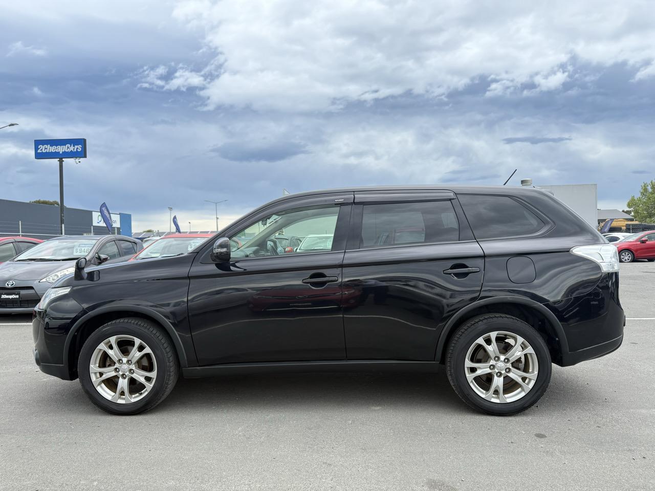 image-13, 2014 Mitsubishi Outlander 7 Seats at Christchurch