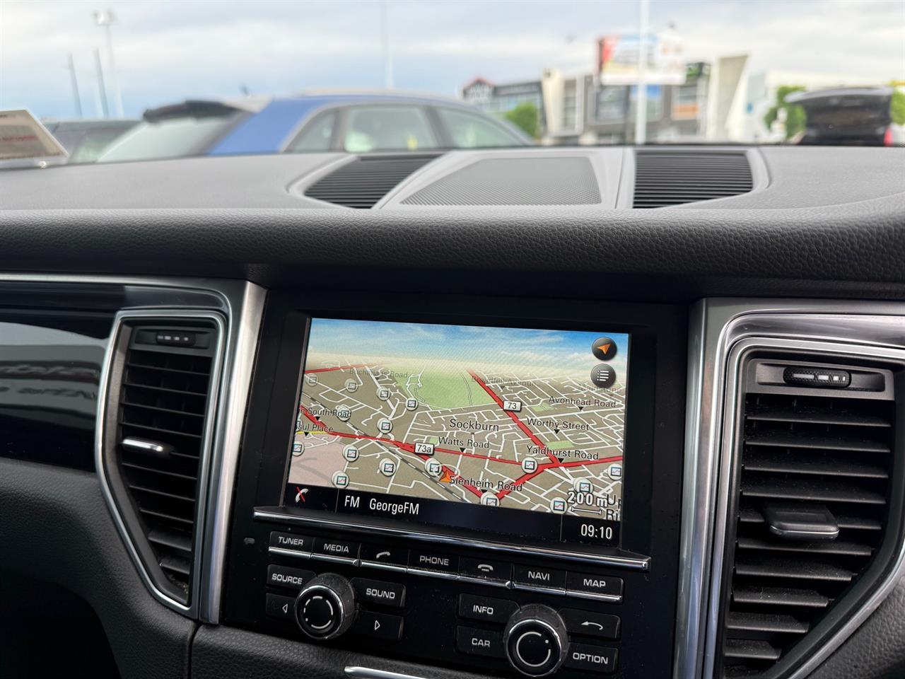 image-11, 2015 Porsche Macan S 3.0 Twin-Turbo V6 at Christchurch