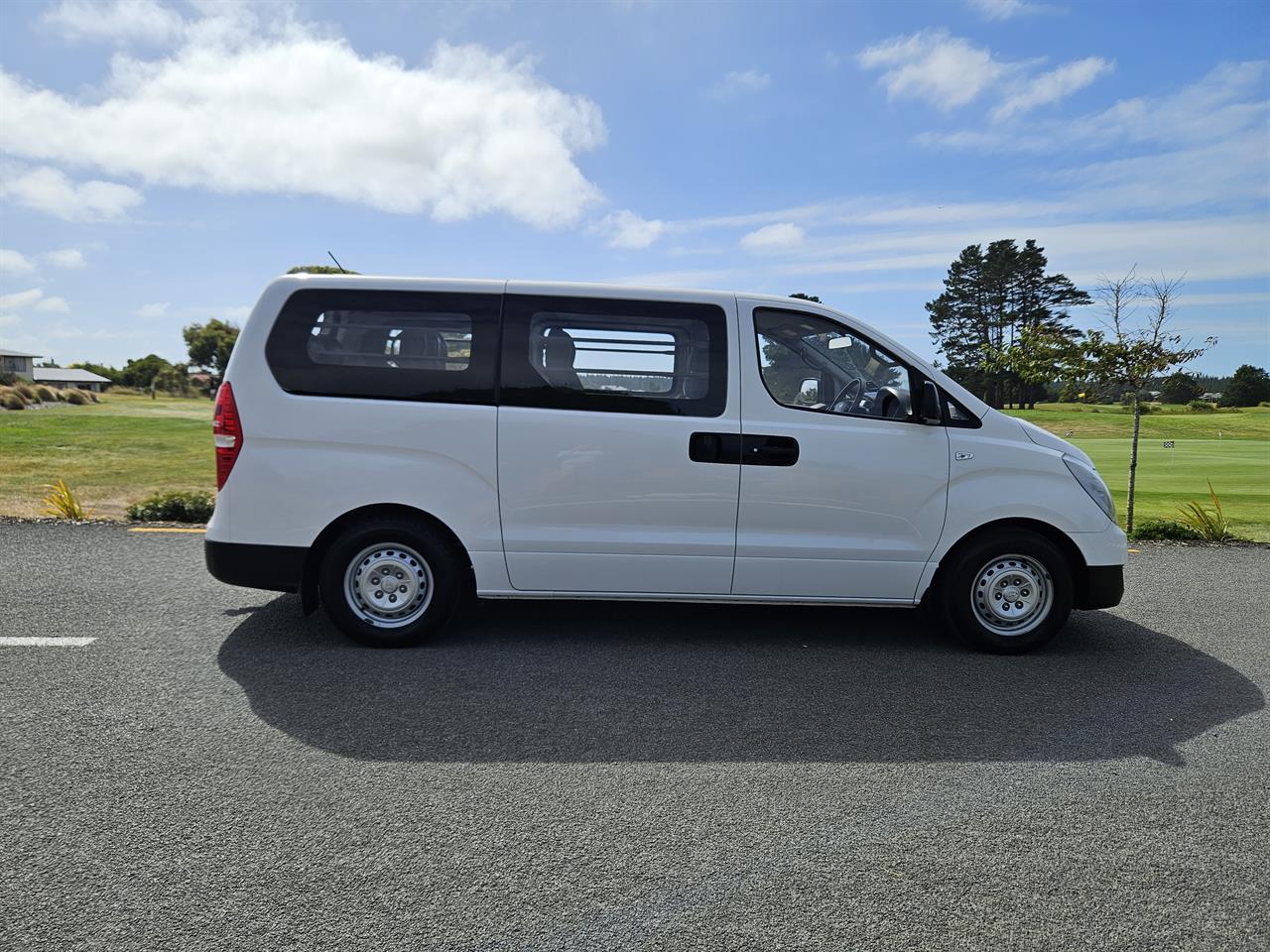 image-6, 2018 Hyundai iLoad 11 Seat 2.5TD at Christchurch