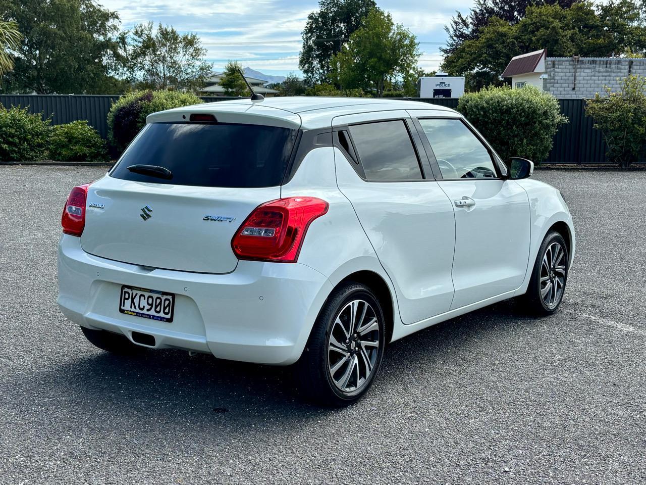 image-5, 2022 Suzuki Swift NZ NEW RS SPEC ONLY 8000 KM FROM at Gore
