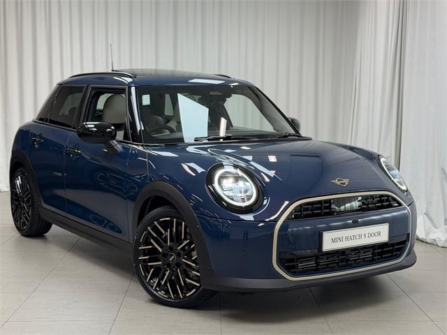 image-0, 2026 MINI Cooper 42GD C 5Door Favoured at Christchurch