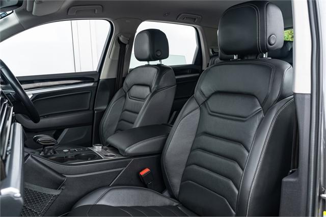 image-10, 2019 Volkswagen Touareg V6 170Kw TDI 3.0D at Christchurch