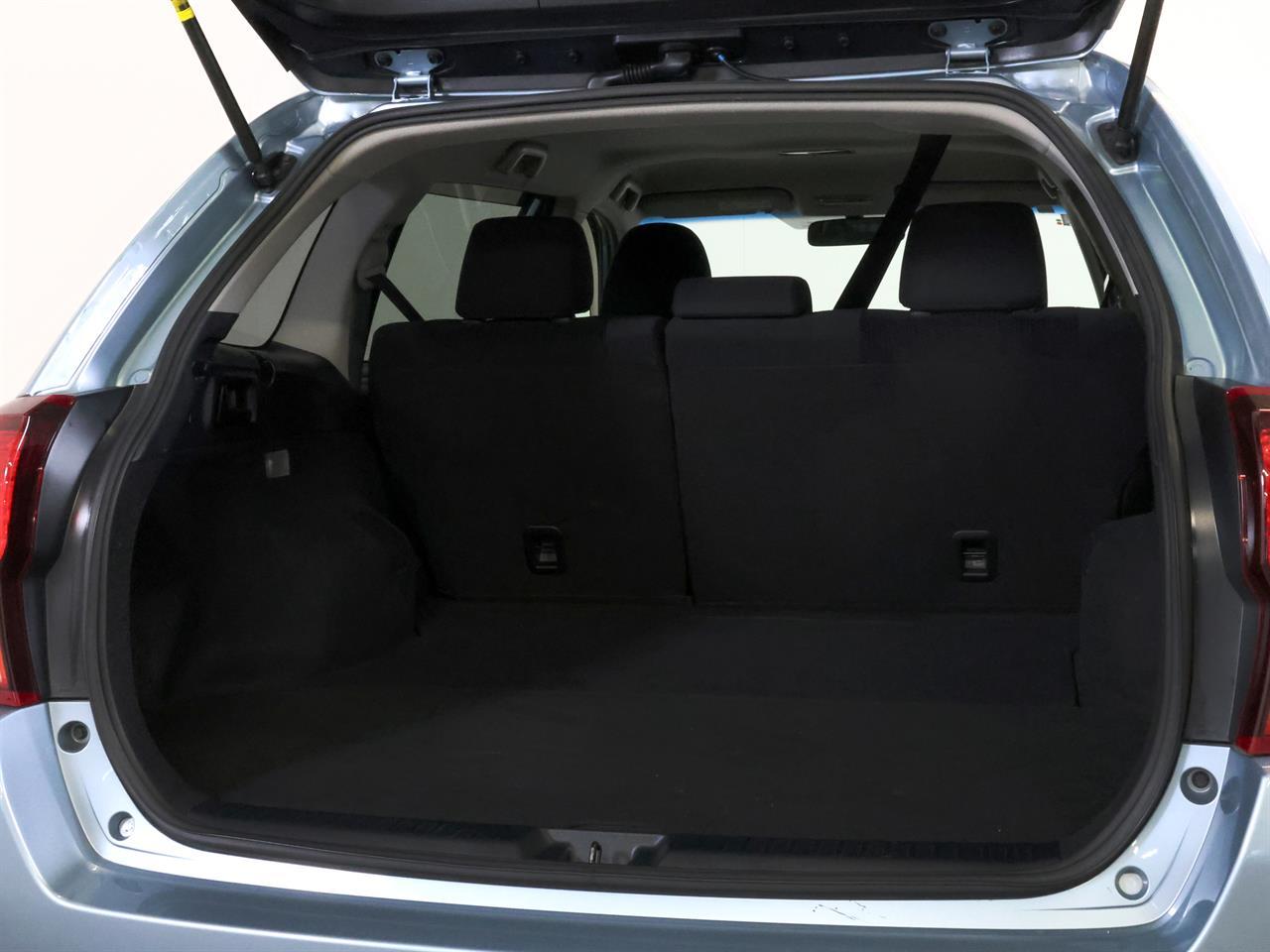 image-19, 2013 Toyota Corolla Fielder Hybrid G 'Aero Tourer' at Christchurch