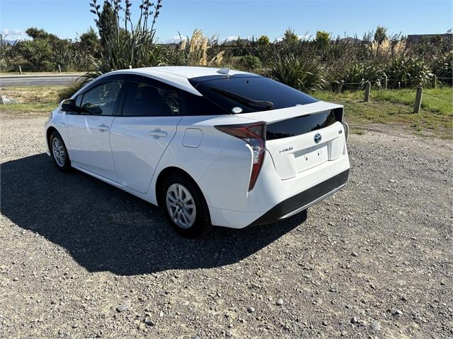 image-1, 2018 Toyota Prius Hybrid S 1.8  5 Dr Hatch CVT 2WD at Waimakariri